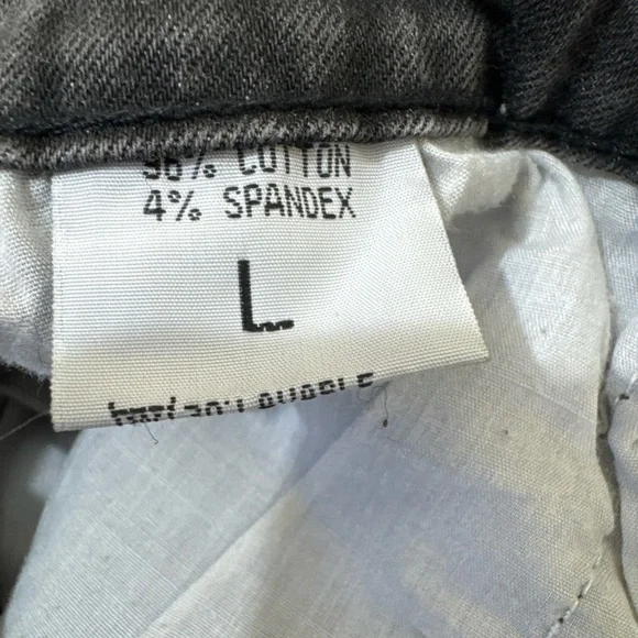 Women’s High Rise Jeans Size Large Gray With Embroidery Work - Picture 6 of 9